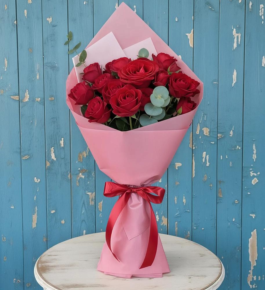 Букет красный бархат в Новые Дома Букет цветов из: Розы в Новые Дома