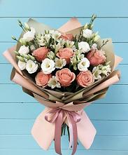 Букет олимп в Новые Дома Букет цветов из:  Розы, Альстромерии и Лизиантусы в Новые Дома