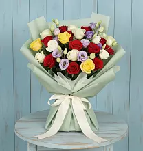 Букет Модная красотка в Новые Дома Букет цветов из:  Розы в Новые Дома