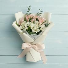 Букет Утренний поцелуй в Новые Дома Букет цветов из:  Альстромерии в Новые Дома