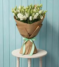 Букет Утренняя Свежесть в Новые Дома Букет цветов из:  Лизиантусы в Новые Дома