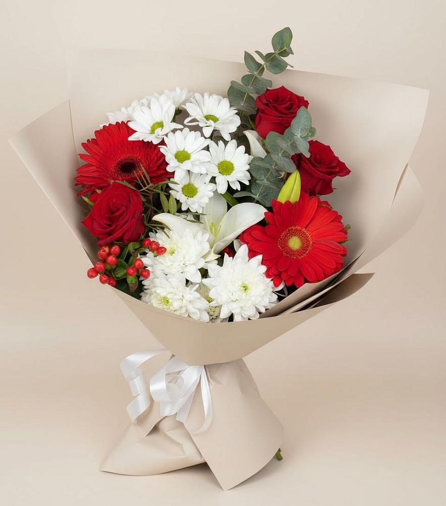 Букет поцелуй лета в Новые Дома Букет цветов из: Розы, Хризантемы, Герберы и Лилии в Новые Дома