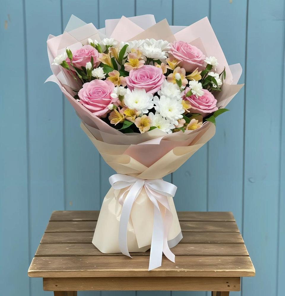 Букет французская меренга в Новые Дома Букет цветов из: Гвоздики, Орхидеи и Розы в Новые Дома