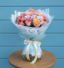 Букет Счастливые мгновение в Новые Дома Букет цветов из:  Хризантемы и Розы в Новые Дома