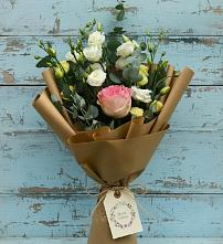 Букет нежный привет #REPLACE_PRED# Новые Дома Букет цветов из:  Розы и Лизиантусы #REPLACE_PRED# Новые Дома